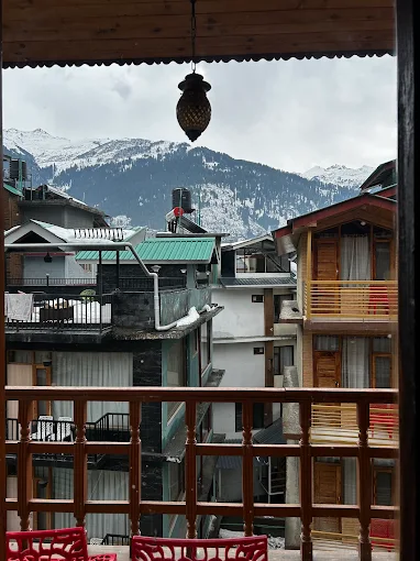 hotel-img